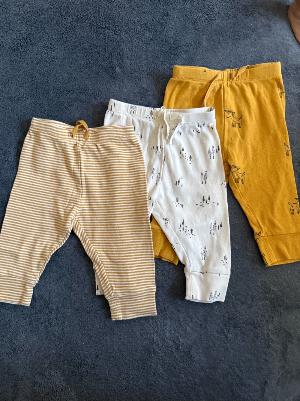 Baby gap organic cotton pants size 6-12 months